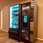 Mea 酒店