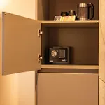 Mea 酒店 *
