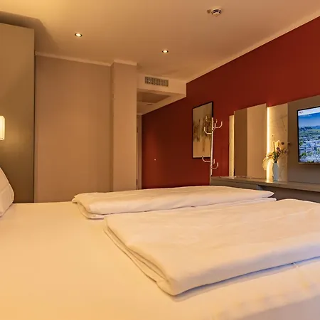 Hotel Mea *